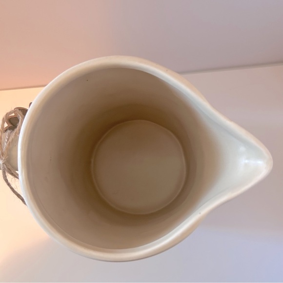 Spectrum Designz Evergreen Bunny Pitcher - Picture 3 of 5